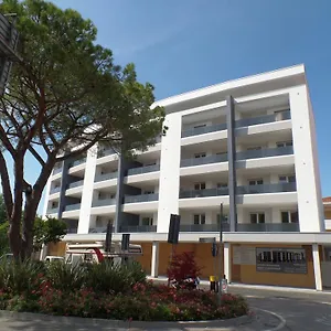  Apartment Giardino
