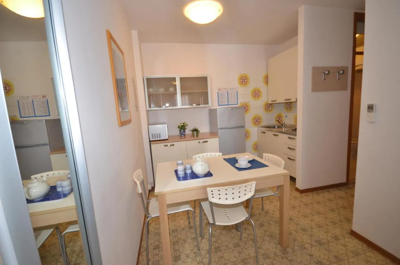 Apartament Appartamenti Atollo Bibione Włochy